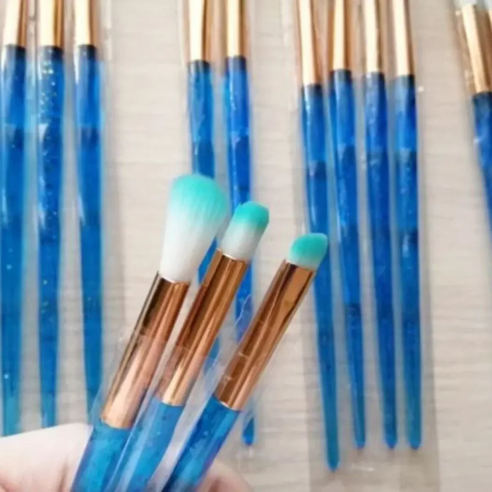 20 Piece Diamond Point Make Up Brush Set